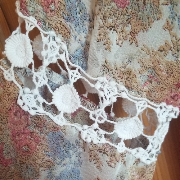 Bohemian chic top - Picture 3 of 5